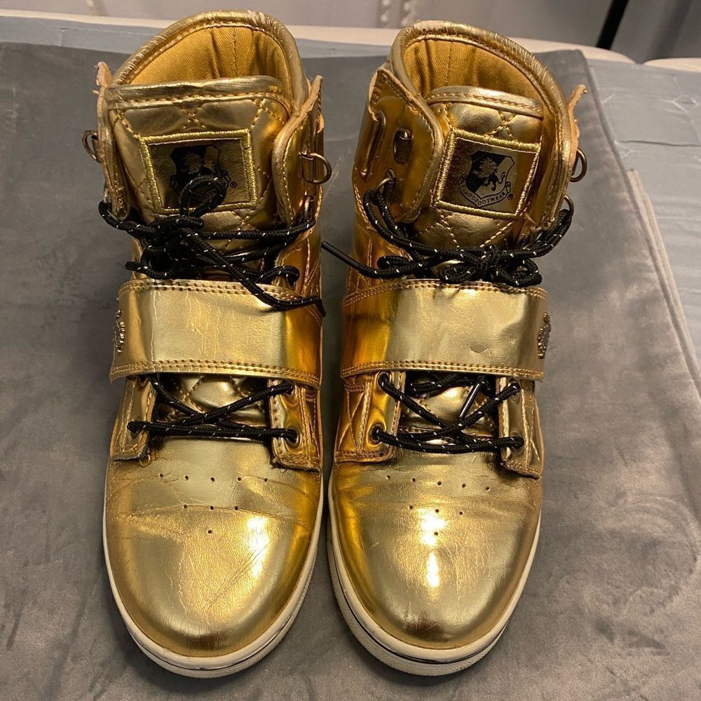 Vlado golden sneakers, size 7